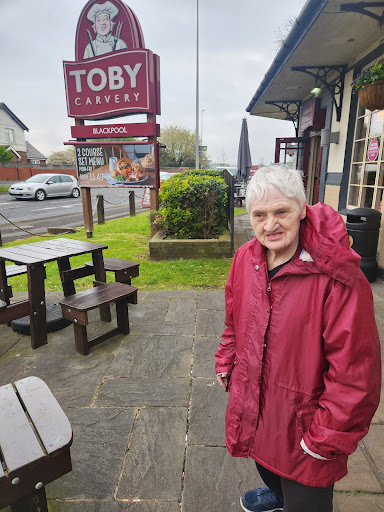 Photo of King Carveries - Preston New Rd, Blackpool FY4 4UT